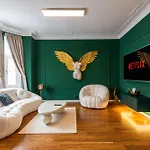 Διαμέρισμα Emerald Design In