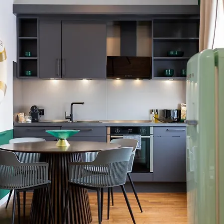 Emerald Design In * Neumünster