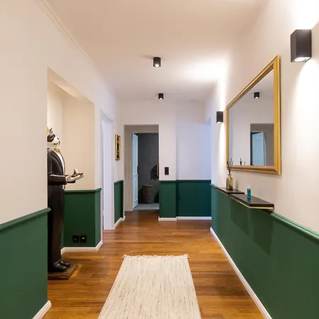 Emerald Design In * Neumünster